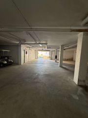 Parking voiture à Villamartín-Las Filipinas