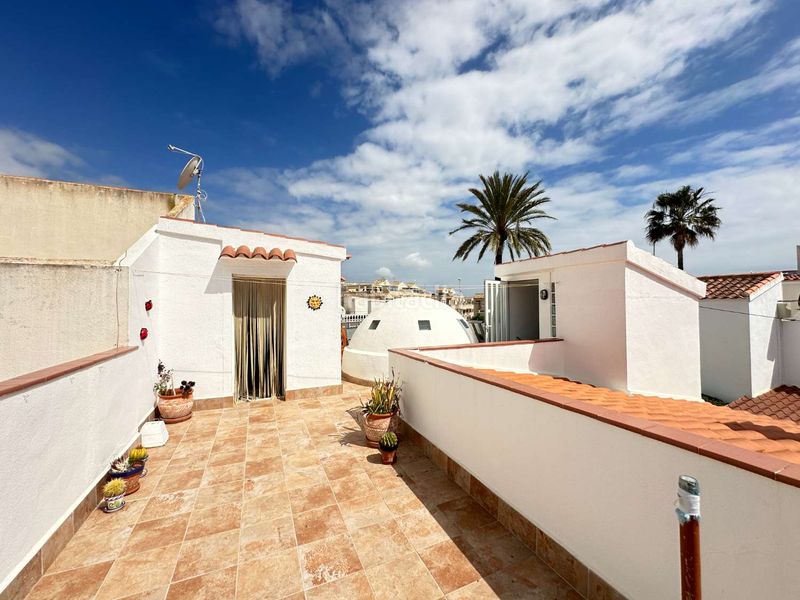 Foto dce66fe6-fc9c-4780-a7d7-00f0d54246ed. Casa a La Florida Orihuela