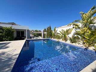 Chalet in Los Balcones-Los Altos