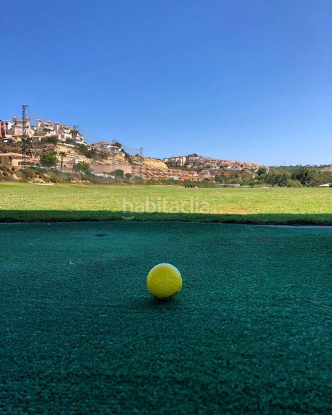Foto d8d04705-d1cc-4bab-8438-8ffe653afbec. Xalet amb calefacció piscina a Los Almendros Orihuela