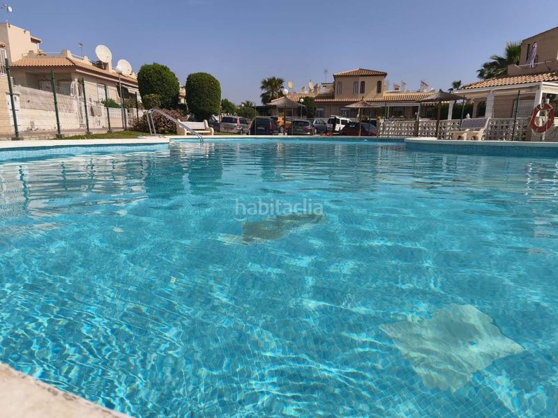 Foto b9c8baff-7fd2-4c71-86d9-7799eb03e234. Dúplex amb aparcament piscina a La Florida Orihuela