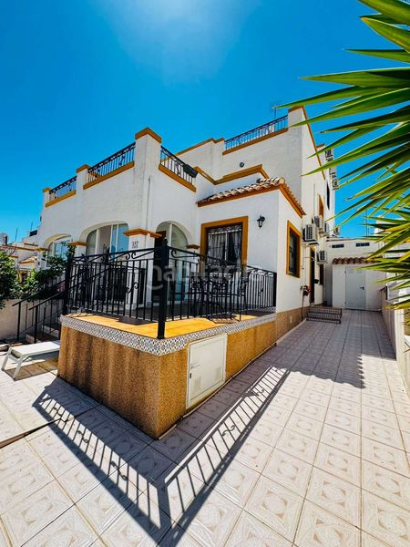 Foto d77d3447-abf7-49f7-a195-209397086536. Dúplex en La Florida Orihuela