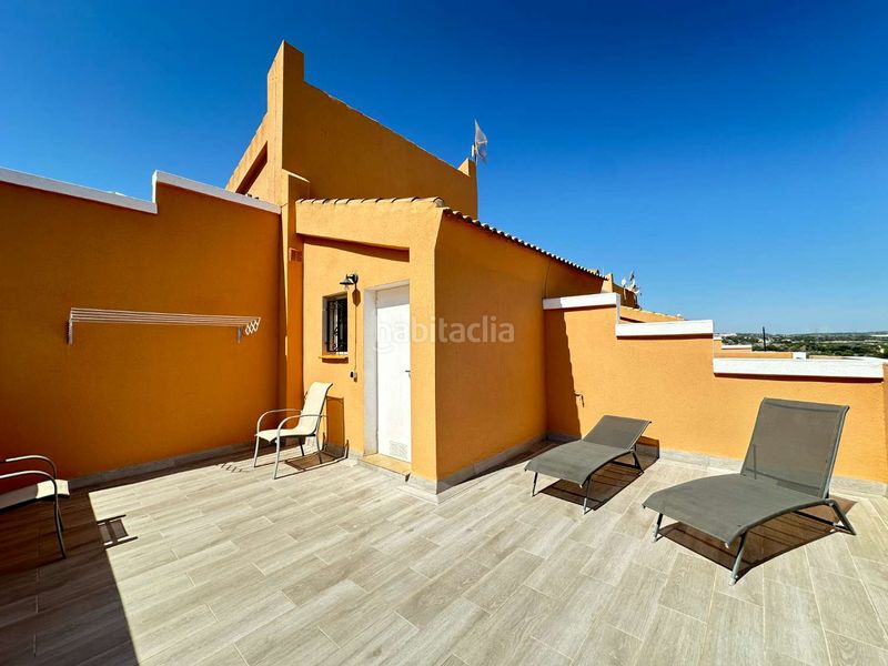 Foto be0755a9-82e1-405d-b8da-e0fee8e3c3a5. Dúplex en La Florida Orihuela