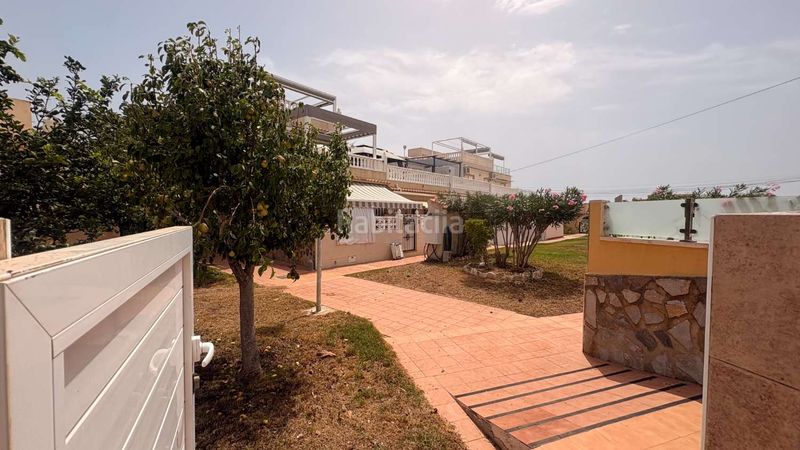 Foto e1ce9fc3-ddd8-41e9-926c-16f44dde1295. Casa amb calefacció a La Florida Orihuela