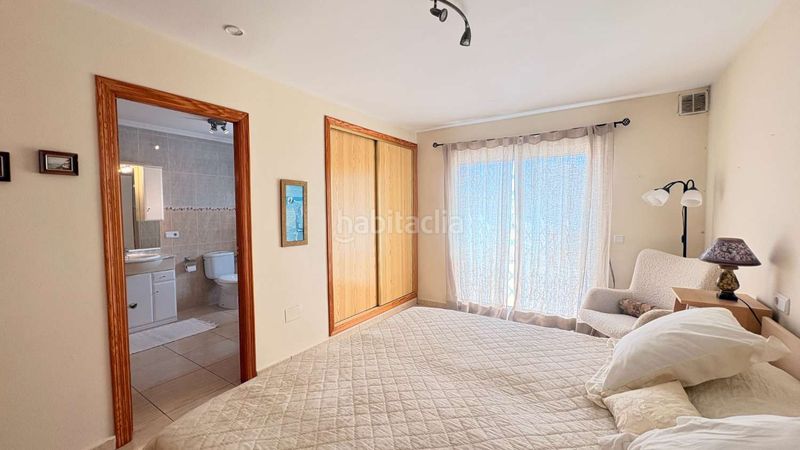 Foto f7fd27aa-f2d3-4e7f-860c-f316e15ec136. Casa amb calefacció a La Florida Orihuela