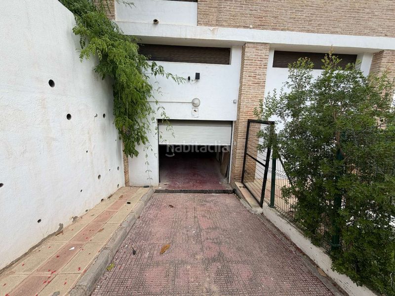 Foto 1c0b32a3-4d49-471b-b030-2fc17803665a. Aparcament cotxe a Villamartín-Las Filipinas Orihuela