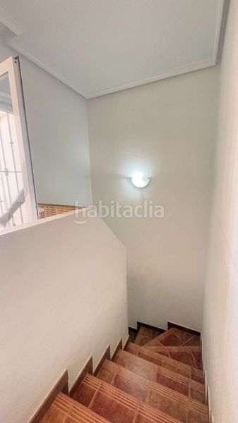 Foto b2998626-2aed-4c70-a7aa-f198f2a5cbb6. Dúplex amb calefacció aparcament piscina a La Florida Orihuela