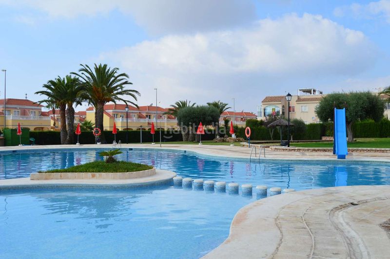 Foto 5a8ab235-ee1c-4aad-9e14-2967c232a002. Dúplex amb calefacció piscina a La Florida Orihuela