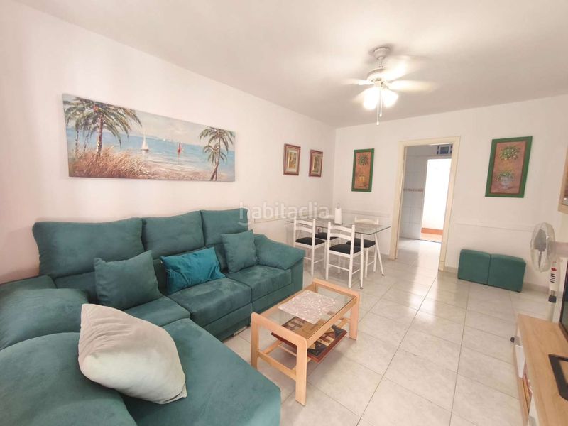 Foto 8019773e-8074-40a6-941e-e0f95d831eab. Apartament amb piscina a La Florida Orihuela