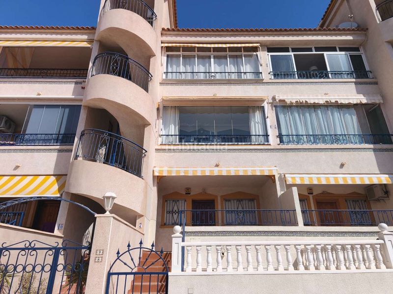 Foto 9028f4c0-3e02-42c2-be8d-c88557c3e625. Apartament amb calefacció piscina a Los Balcones y los Altos Orihuela