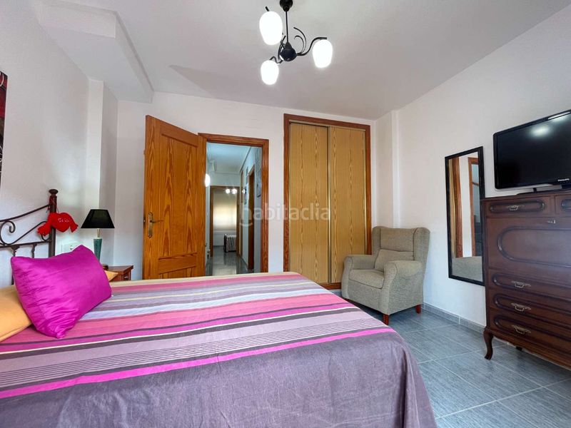Foto 0f7eb5e5-d088-4b82-85f7-fe02cfb23ec0. Casa adossada amb piscina a Playa Flamenca Orihuela