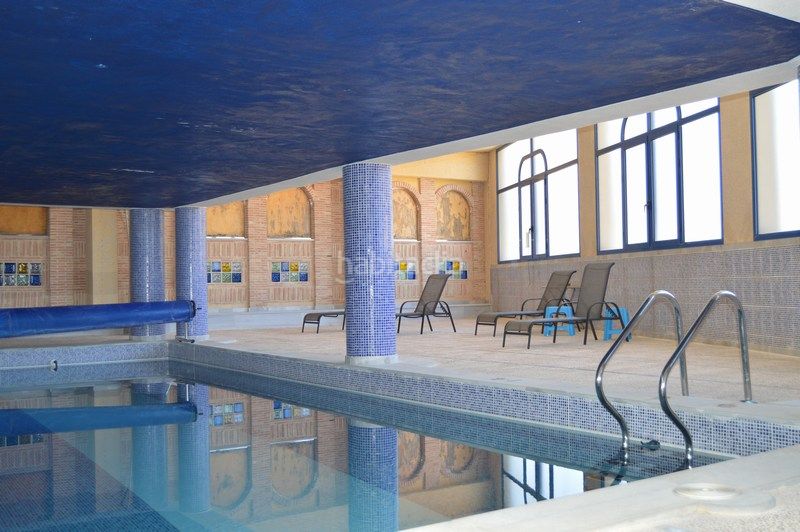 Foto dc9c4e5f-77a2-48e6-aeda-9a8faa5eca33. Casa adossada amb aparcament piscina a Playa Flamenca Orihuela