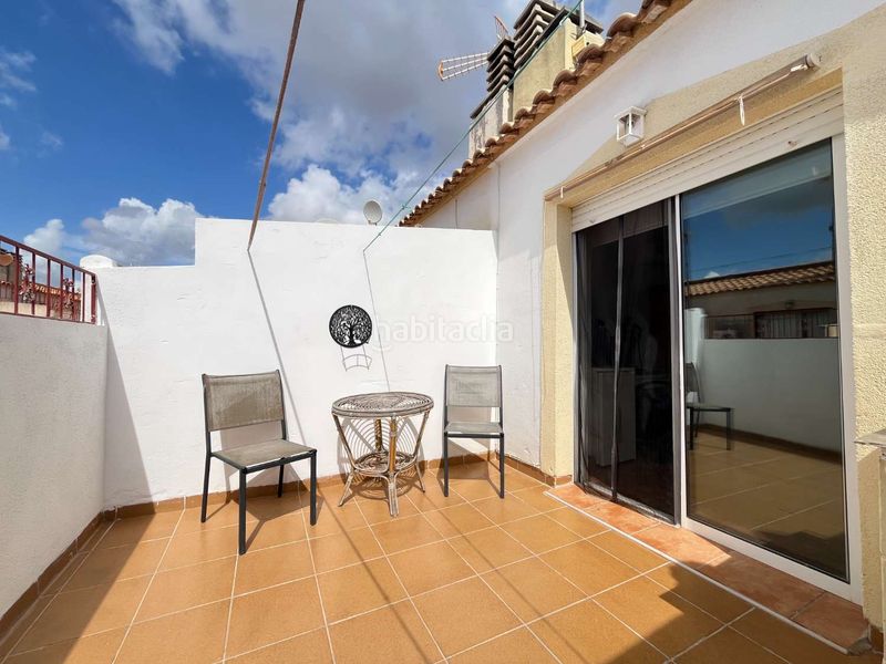 Foto e8a98f9f-3ca4-42e5-8f96-ad9cfa4f9cf8. Casa adossada amb aparcament piscina a Playa Flamenca Orihuela