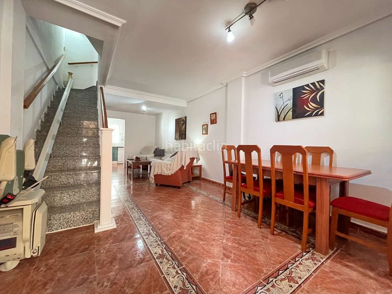 Foto f68c2e25-1c8a-46c2-a502-335f3626f06c. Casa adossada amb aparcament piscina a Playa Flamenca Orihuela