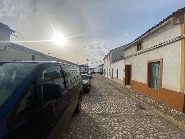 Foto 185cd74a-eed3-4b26-a890-2a6cb9beb38c. Casa amb aparcament a Cala