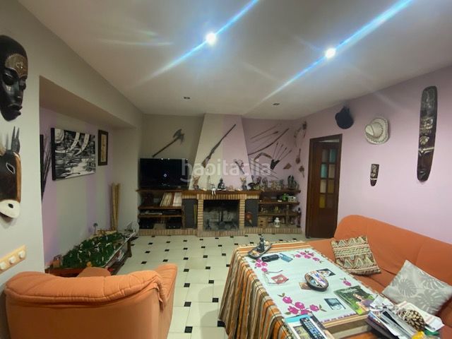 Foto 0d7e3570-71fd-4e7d-bac6-ced5952321e3. Edificio  en venta en calle de cervantes en Cortegana