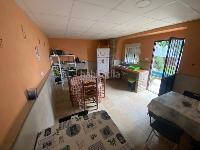 Foto d0aeaac8-bb15-4a66-b9c7-6d3ece3a7410. Edificio  en venta en calle de cervantes en Cortegana