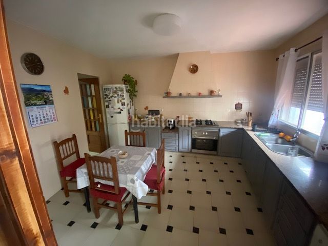 Foto f98c27f1-c356-4901-8fb1-4ed15513cf25. Edificio  en venta en calle de cervantes en Cortegana