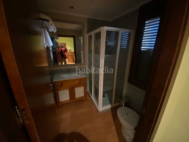 Foto 0cdf34f5-0313-47a8-ae4f-d298a9e7b18e. Edifici a Cala