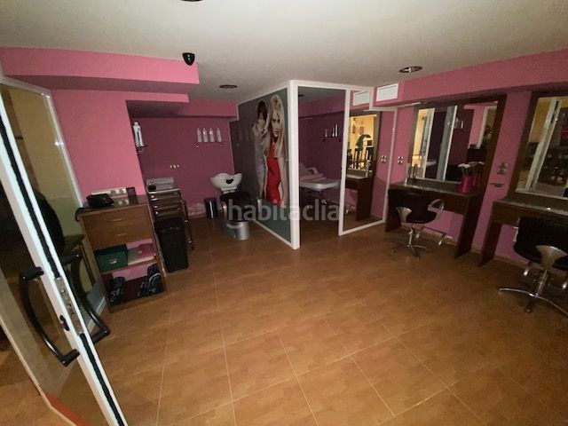 Foto d9d11311-2073-4311-8aaa-9ab15c7a2f15. Edifici a Cala