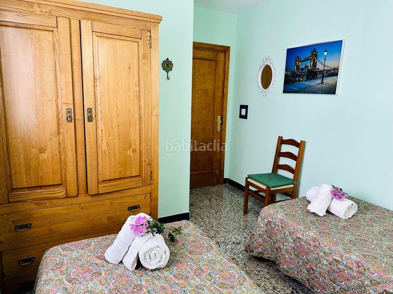Foto b9c5cd19-0746-456c-95de-9c109210075b. Edificio in Aracena