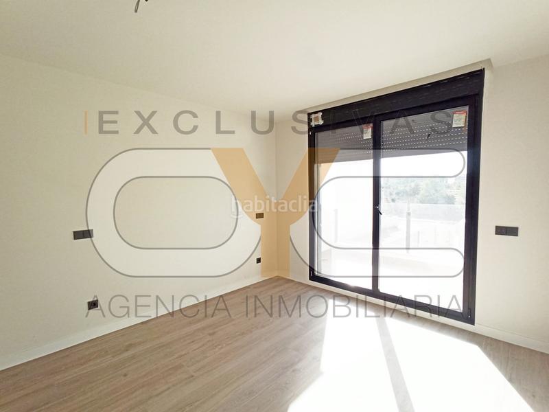 Foto 7c88886f-4721-427c-ada3-3180fb48eec7. Maison jumelée avec chauffage parking piscine dans Universidad-Hospital Fuenlabrada