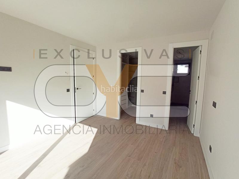 Foto 81ba614d-3e0a-4836-8585-4f2001c29bb3. Maison jumelée avec chauffage parking piscine dans Universidad-Hospital Fuenlabrada