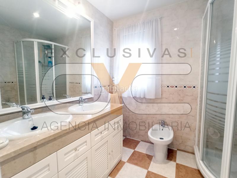 Foto 0a02e1bd-344b-4594-bf36-5f834fab3235. Casa pareada magnífico chalet pareado en la mejor ubicación en Griñón