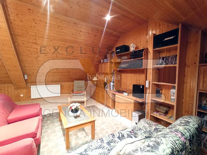 Foto 668a4e6c-03be-4856-ac0f-0f331d2f2679. Casa pareada magnífico chalet pareado en la mejor ubicación en Griñón