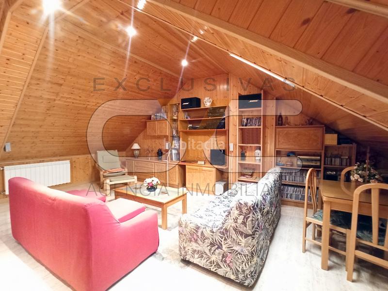 Foto e8cfb3da-5f41-44d8-8cd1-d9abda60194c. Casa pareada magnífico chalet pareado en la mejor ubicación en Griñón