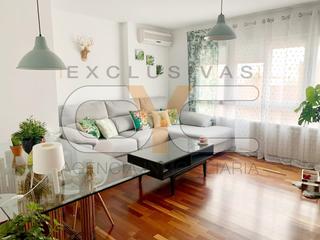 Pis en Grin. Piso con terraza y garaje en pleno centro grin