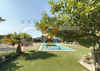 Xalet en Serranillos del Valle. buscas un hogar cmodo, espacioso y con una parcela exterior in