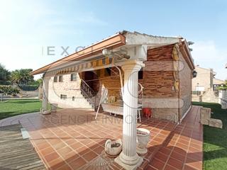 Chalet in Griñón. Magnifica oportunidad de compra en griñón