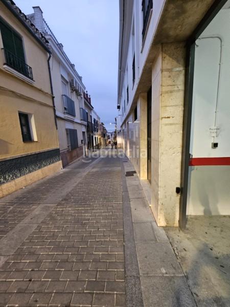 Foto c1f5f9ed-375c-43d7-bc5b-0755dfefec85. Lloguer aparcament cotxe a calle mires 20 a La Calzada Lucena
