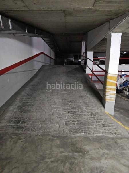 Foto d763448d-e6d6-4d1c-a413-81db66e1dd46. Miete autoparkplatz in calle mires 20 in La Calzada Lucena