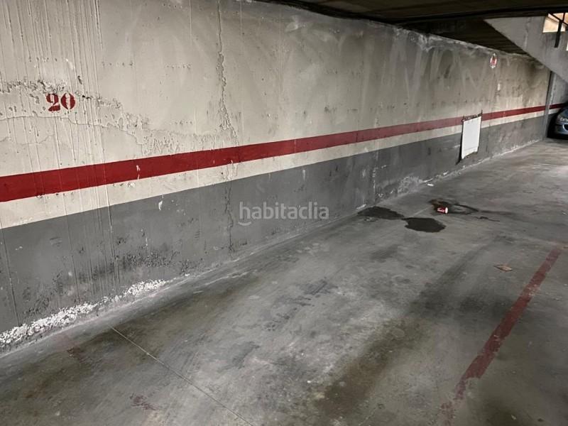 Foto 75bcf922-d1ed-4e9d-95e4-fc188a686ec7. Aparcament cotxe a San Francisco Lucena