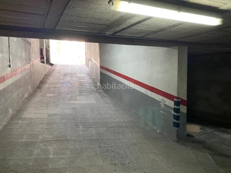 Foto aa109b71-463f-4de8-af9b-769e6aadf2a8. Car parking in San Francisco Lucena