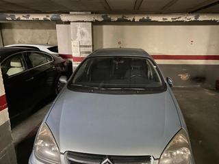 Parking coche en San Francisco. Garaje en venta en  lucena, córdoba