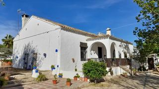 Masia a San Francisco. Casa rural en venta en  lucena, córdoba