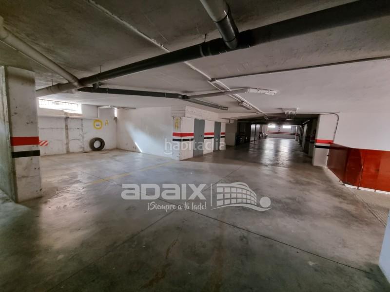 Foto 74fa595c-db09-48a2-b516-be6b4cac7871. Aparcament cotxe a Poleares Lucena