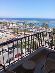 Miete Etagenwohnung in Paseo marítimo rey de españa. Flat in rental in  fuengirola, málaga