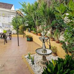 Reihenhaus  Avenida sierrezuela. Townhouse in sale in cp las lagunas de mijas, málaga