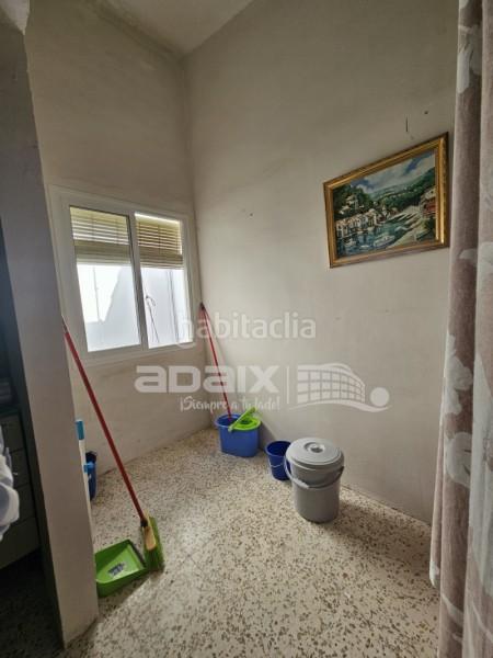 Foto 24dad212-8de0-41fb-a548-507d4dcf9148. Pis amb aparcament a Centro Lucena