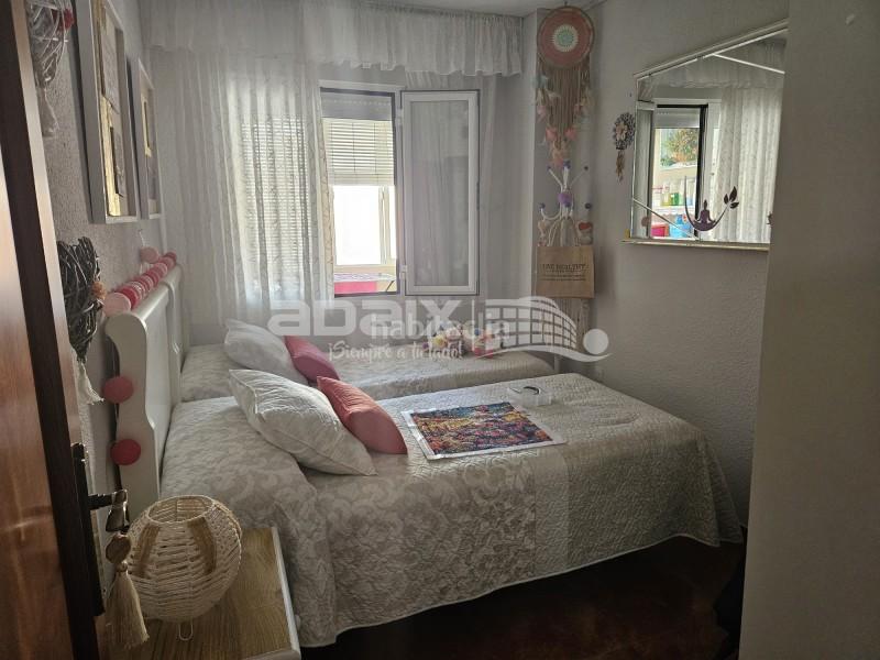 Foto 58b5cf5a-1b02-4af6-b5c5-93efebde2305. Pis amb aparcament a Centro Lucena