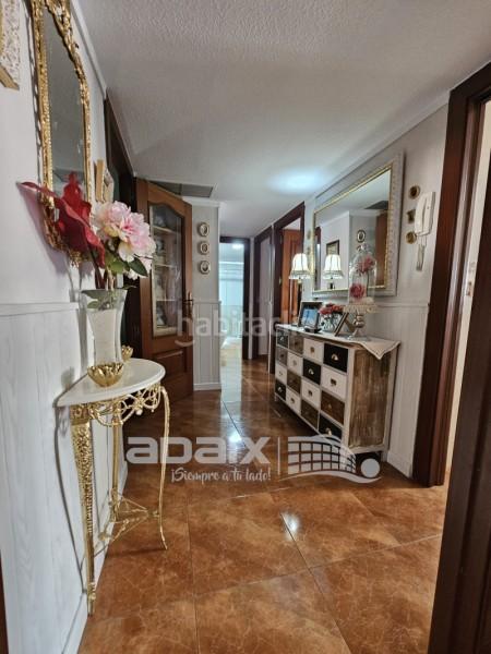 Foto 78eaaaa4-50a3-4483-b047-d5c6e1212bb3. Pis amb aparcament a Centro Lucena