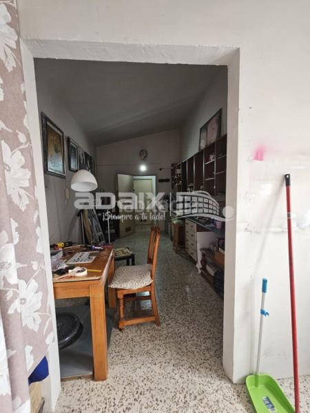 Foto d374ba60-e9f8-4726-b2be-393dd1e887aa. Pis amb aparcament a Centro Lucena