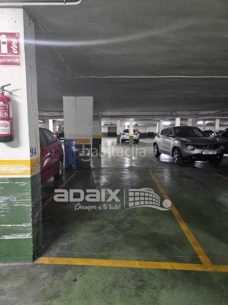 Foto f678bf27-a8a4-4974-9fad-edc6b6edf740. Pis amb aparcament a Centro Lucena