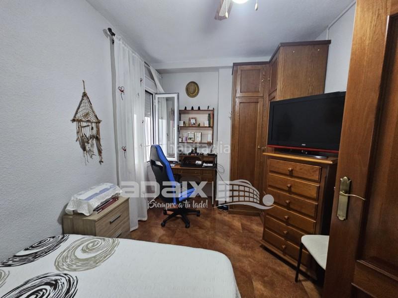 Foto f80bfb8d-7b41-4349-b52a-00f602ccc24d. Pis amb aparcament a Centro Lucena