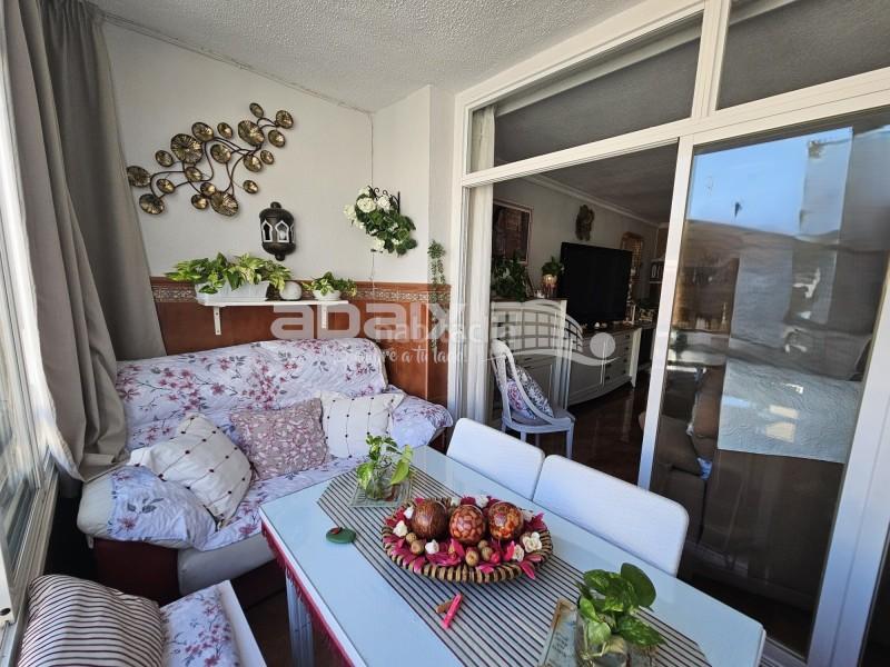 Foto fa3b1098-5e4f-4d53-bd4f-ad733dbc7131. Pis amb aparcament a Centro Lucena