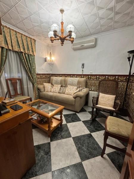 Foto cb3433c7-cb49-468a-af54-834e4312f1d9. Haus in San Francisco Lucena